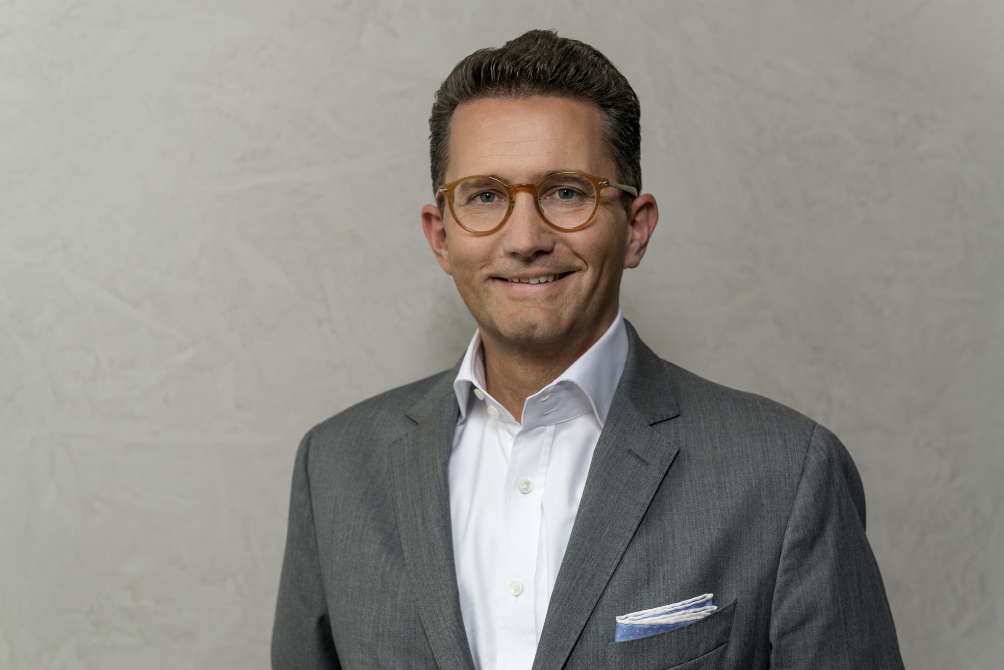 Dr. Nikolaus Lang Smart Mobility Management